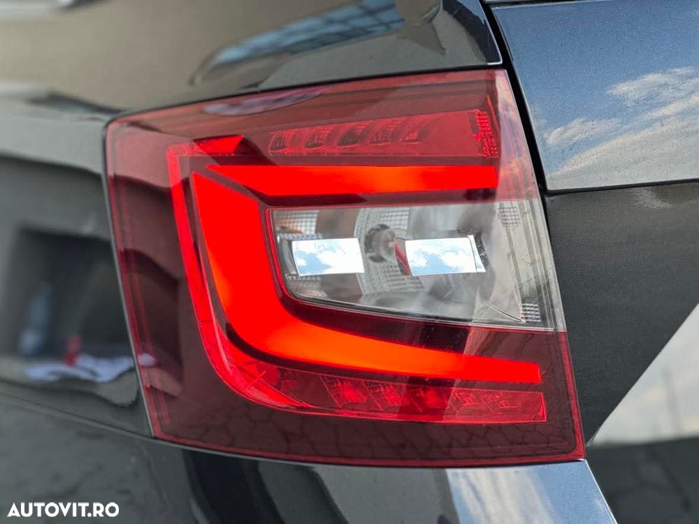 Skoda Octavia 2.0 TDI Sport Edition - 14