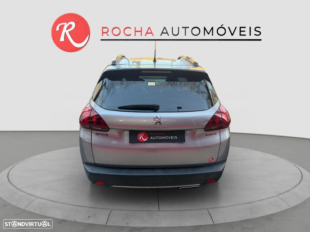 Peugeot 2008 1.2 PureTech GT Line - 4