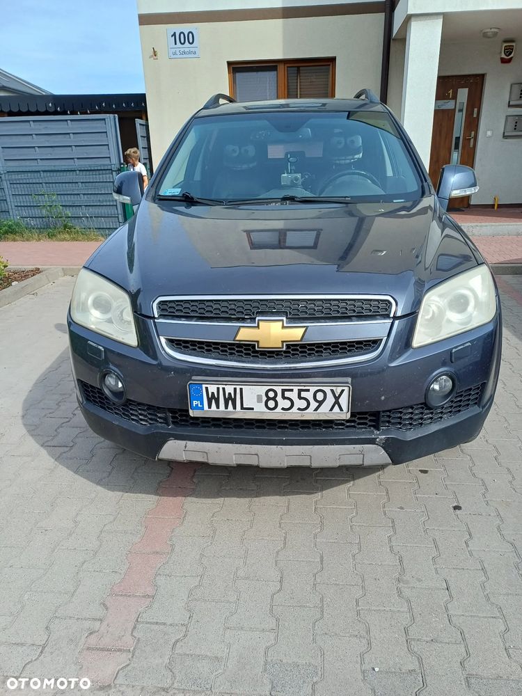 Chevrolet Captiva 2.0 d LT high - 3