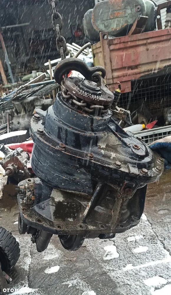 GŁÓWKA WKŁAD MOSTU DYFER MERCEDES ACTROS HD7 28/21 29/24 RÓŻNE PRZEŁOŻENIA PRZELOTOWY