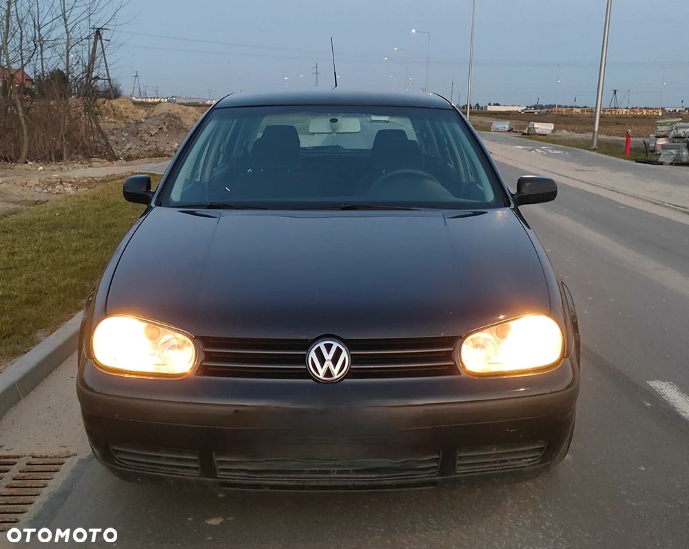 Volkswagen Golf 1.9 TDI Comfortline - 5