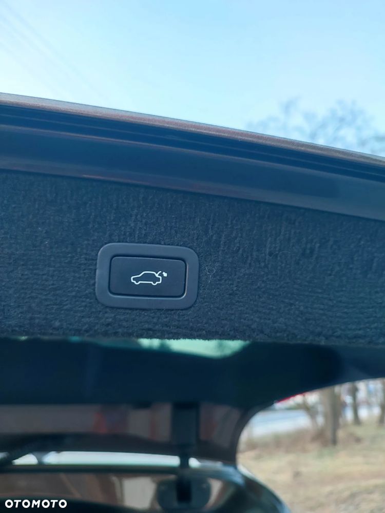 Volvo XC 70 D5 AWD Summum - 16