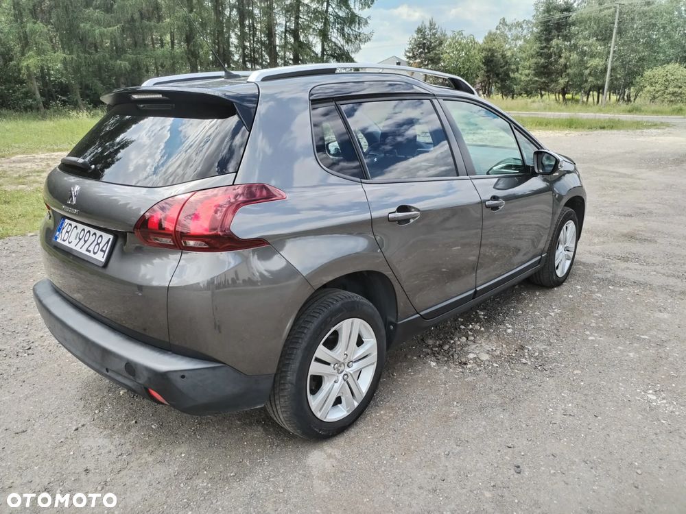 Peugeot 2008 PureTech 82 Style - 2