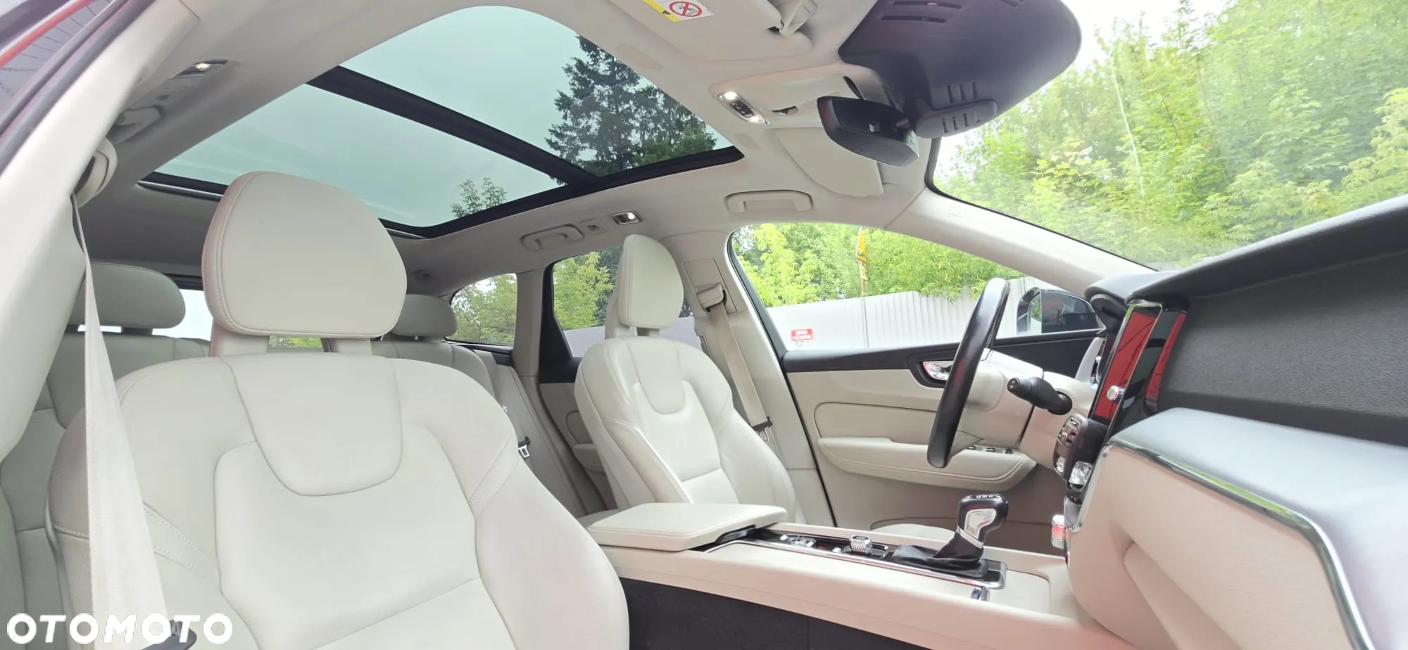 Volvo XC 60 T5 AWD Momentum - 12