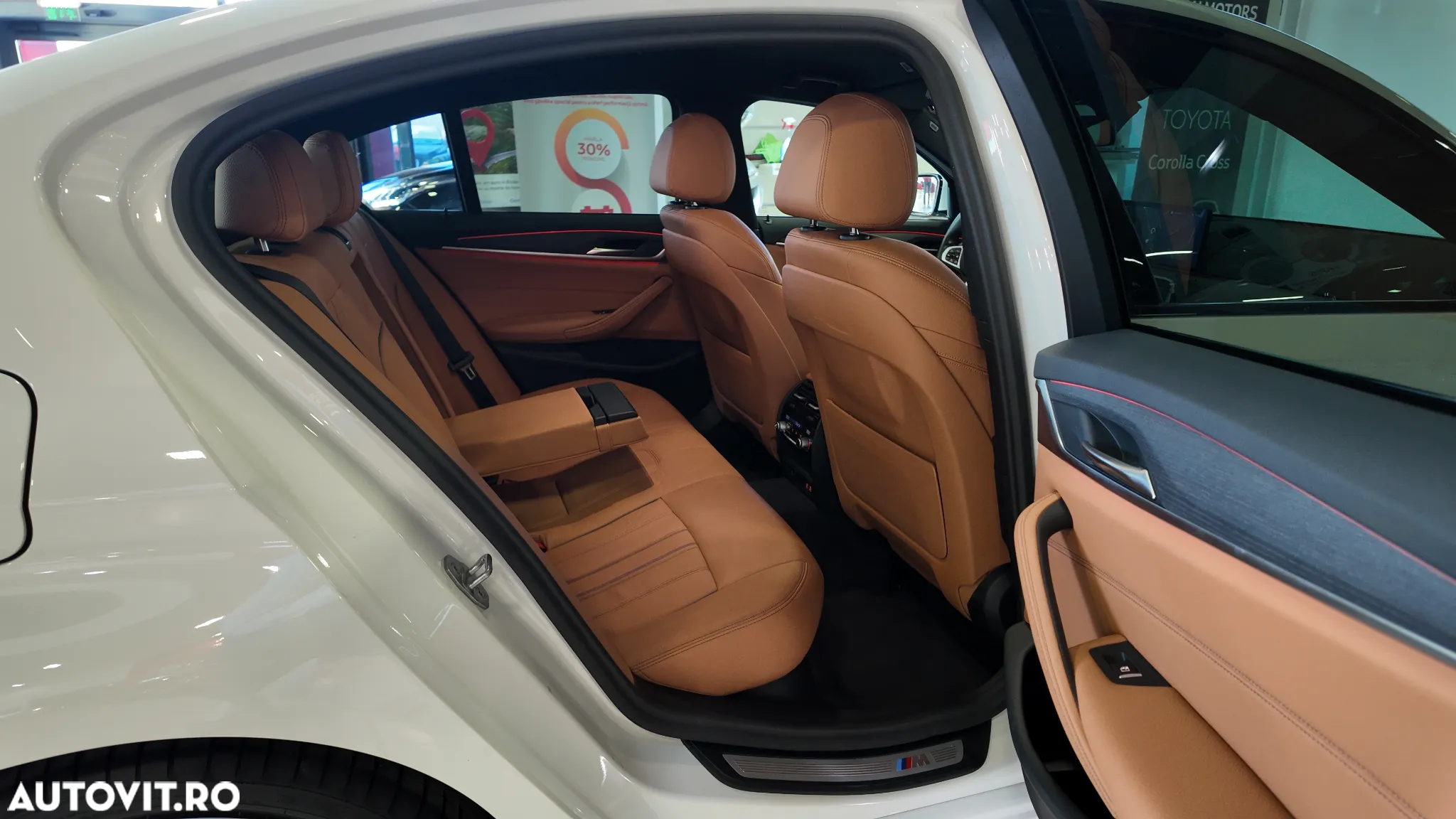 BMW Seria 5 530d xDrive Aut. M Sport Edition - 36