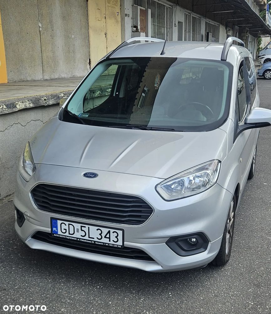 Ford Tourneo Courier 1.0 EcoBoost Titanium - 1