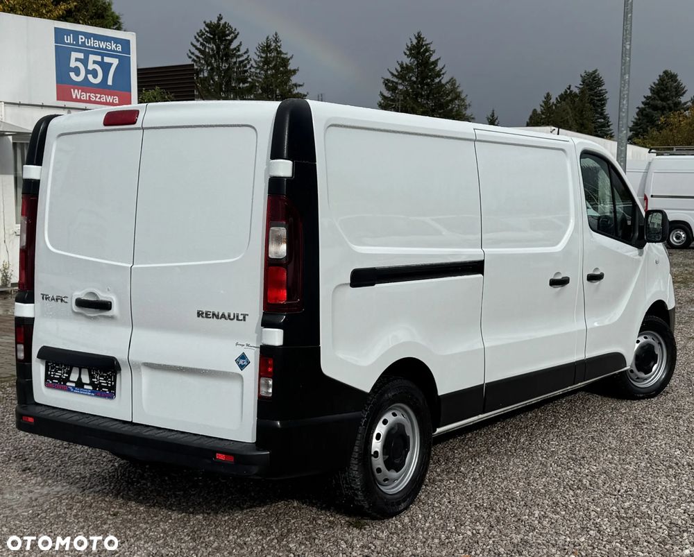 Renault Trafic - 2
