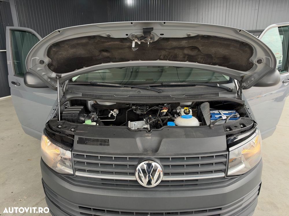 Volkswagen Transporter - 23