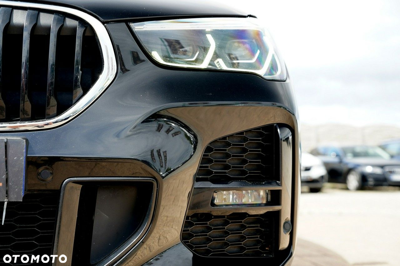 BMW X1 - 10