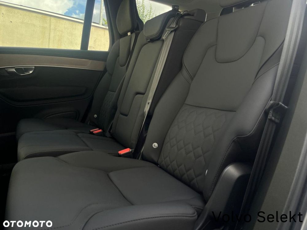 Volvo XC 90 - 17
