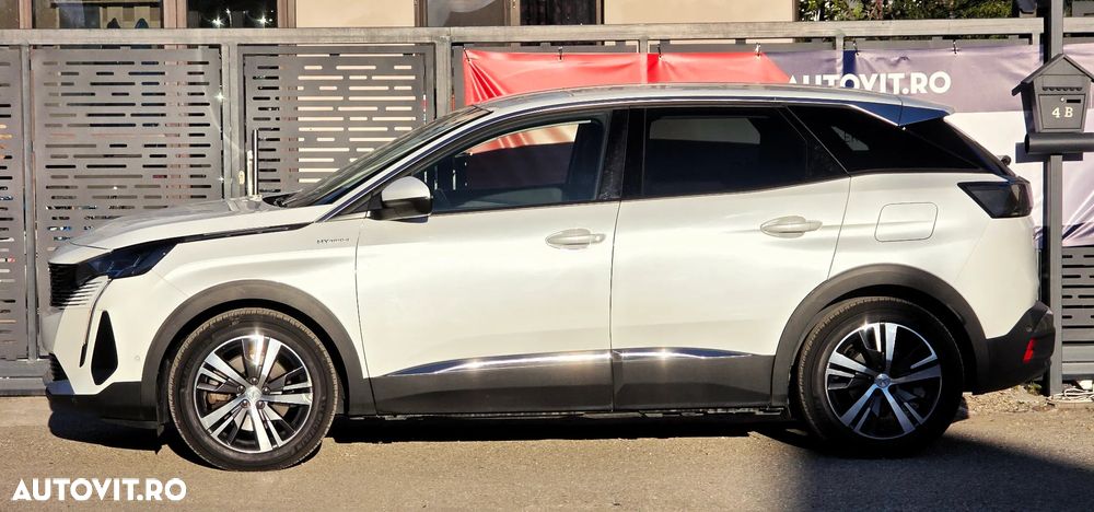 Peugeot 3008 PHEV 300 EAT8 4X4 GT - 8