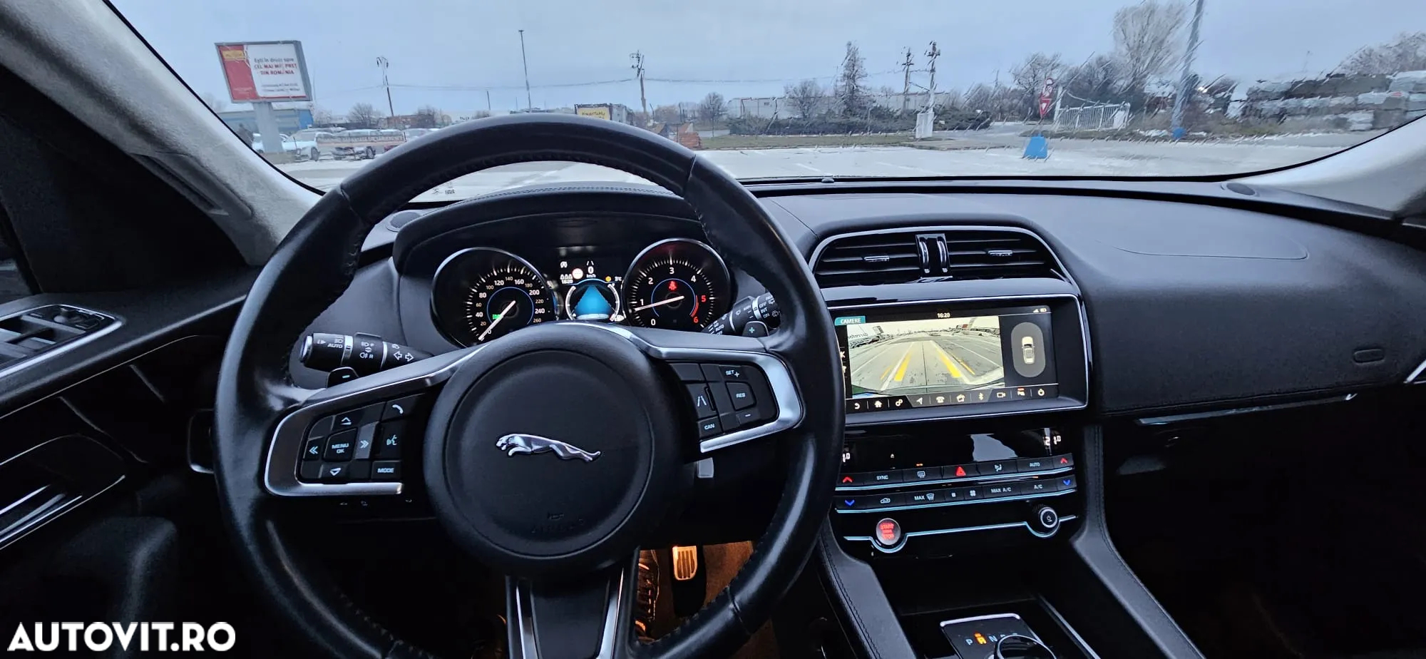 Jaguar F-Pace 20d AWD Aut. Prestige - 22