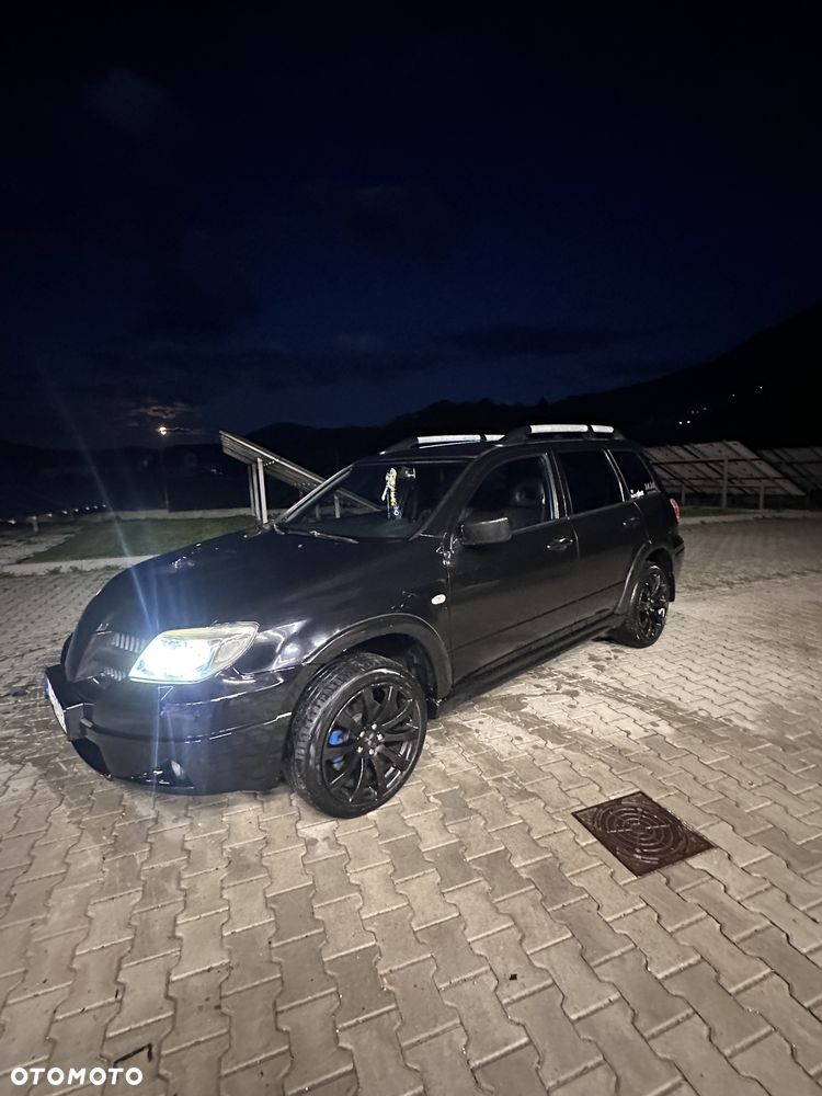 Mitsubishi Outlander - 7