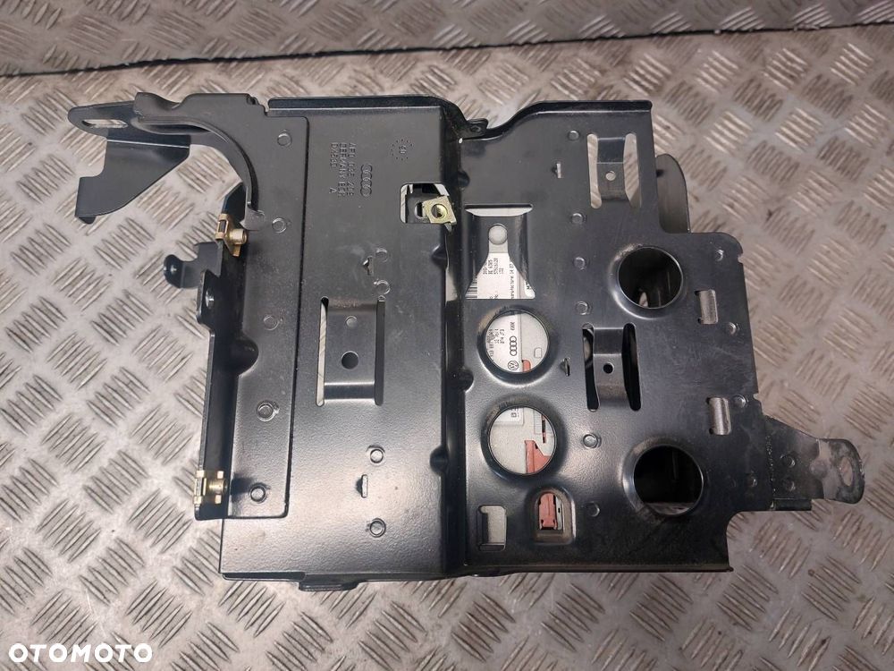 NAPĘD CZYTNIK NAWIGACJI + RAMKA STELAŻ AUDI A6 C6 4E0919887C 4F0035209 - 2