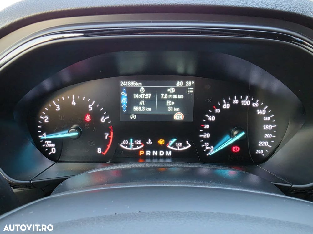 Ford Focus 1.5 EcoBoost ST-Line - 23