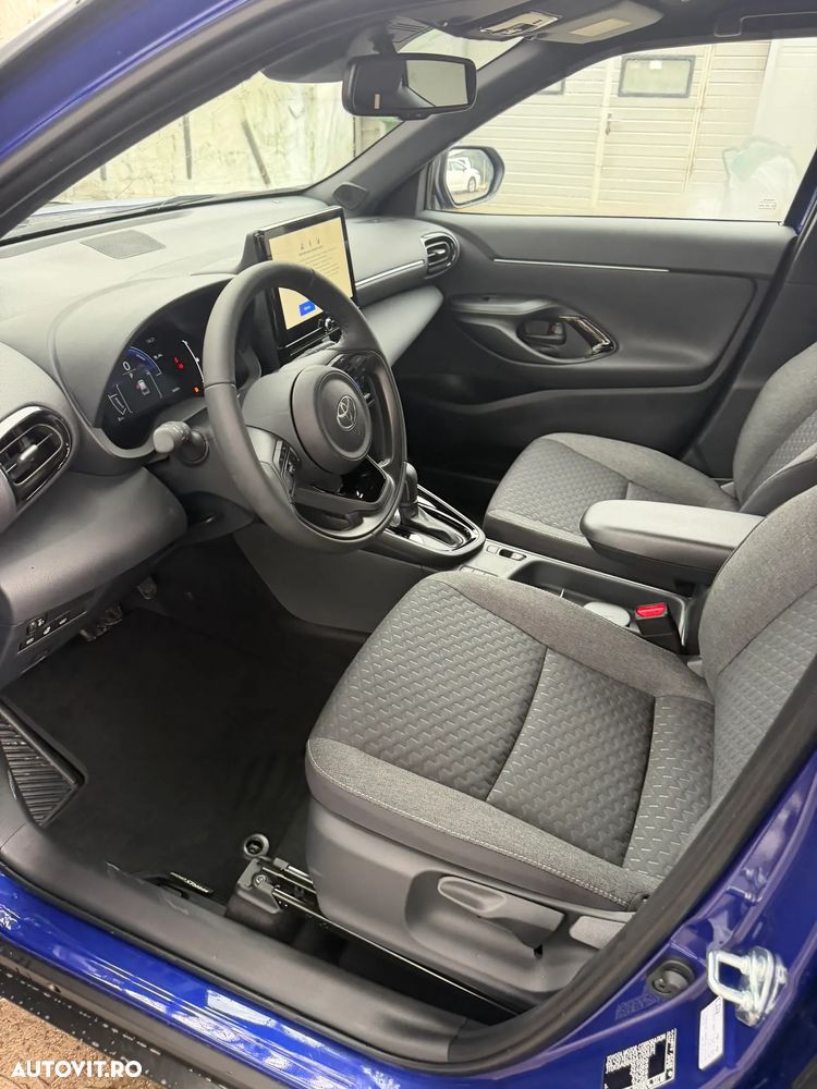 Toyota Yaris Cross 1.5 VVT-i HSD 116 4x2 HEV Dynamic - 9
