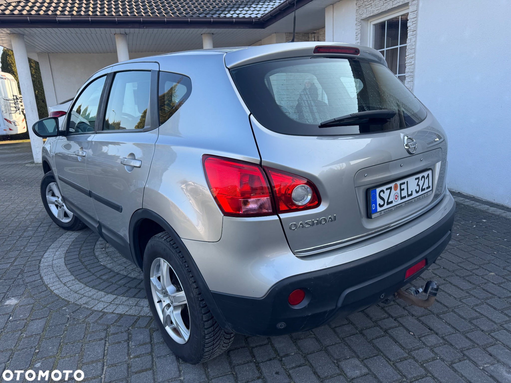 Nissan Qashqai 2.0 tekna - 4