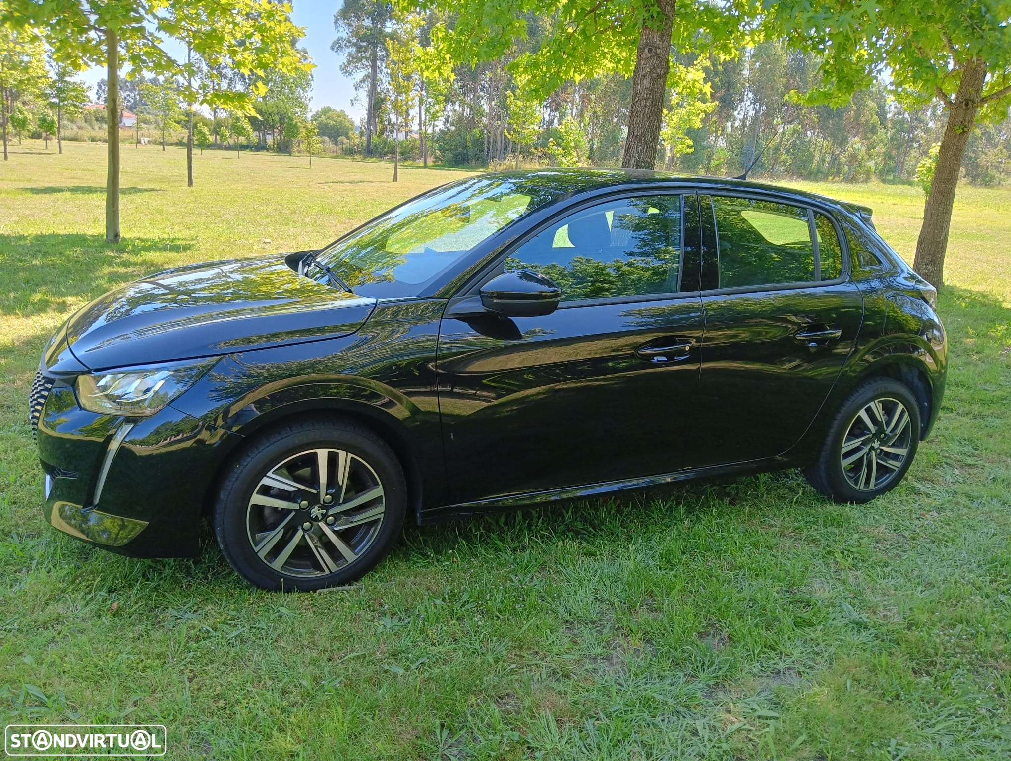 Peugeot 208 1.5 BlueHDi Allure Pack - 12
