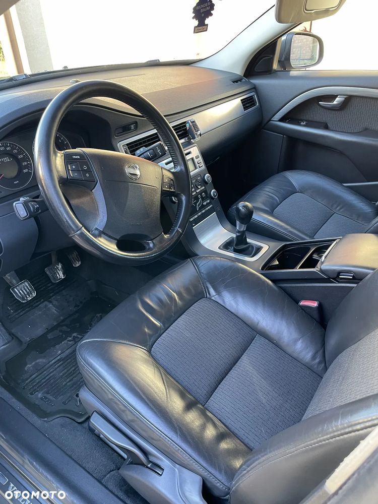 Volvo V70 2.0 - 7