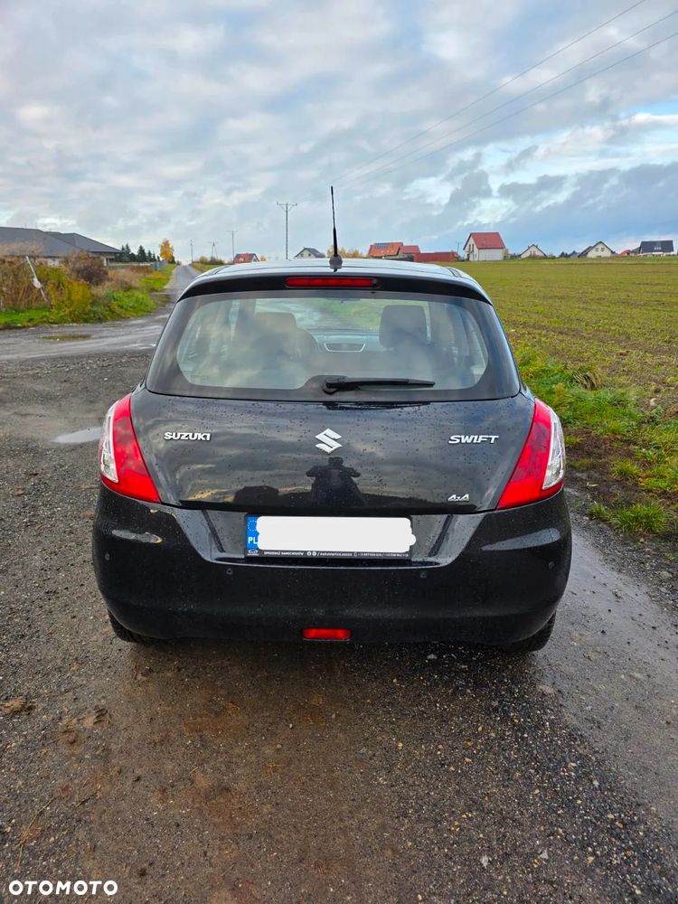Suzuki Swift 1.2 4x4 Club - 9