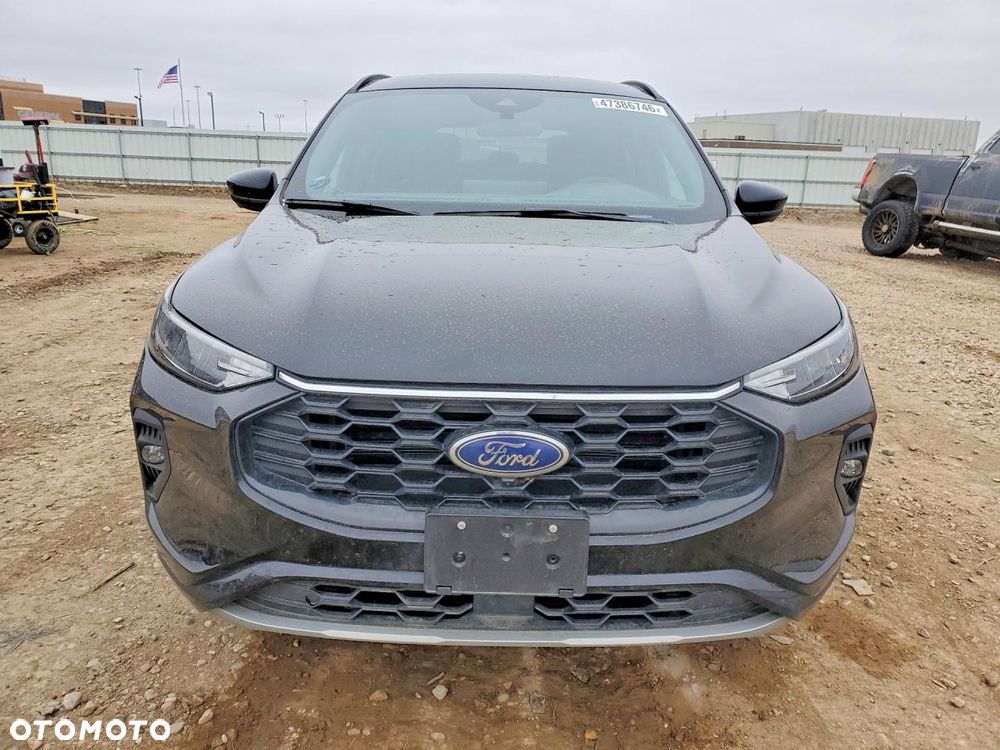 Ford Escape 2.0 EcoBoost AWD Titanium - 2