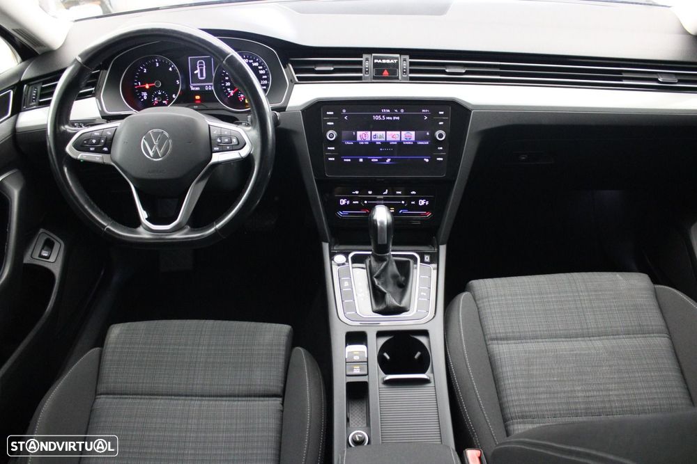 Volkswagen Passat Variant 2.0 TDI Business DSG — fotografia 8