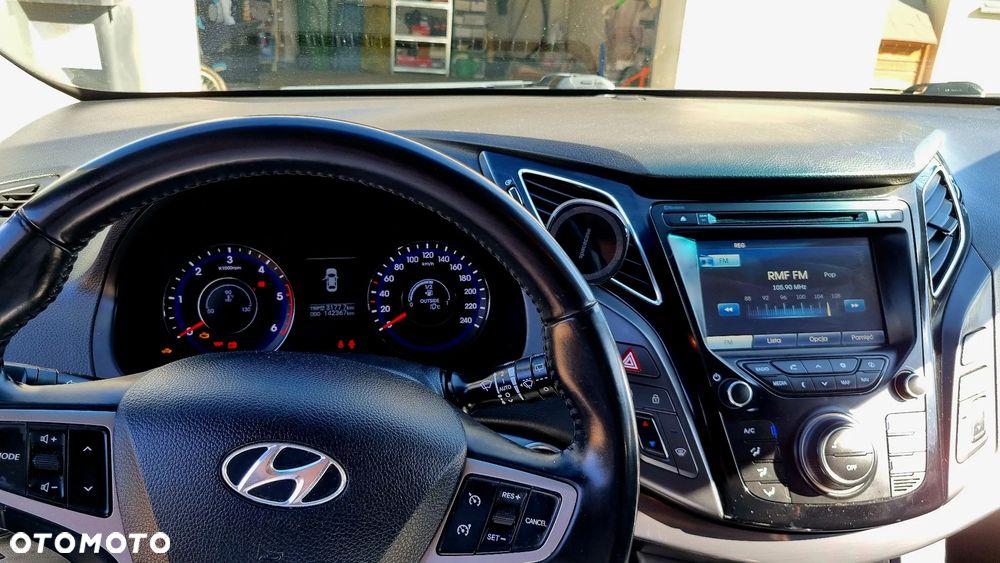 Hyundai i40 i40cw 1.7 CRDi Fifa World Cup Edition - 8