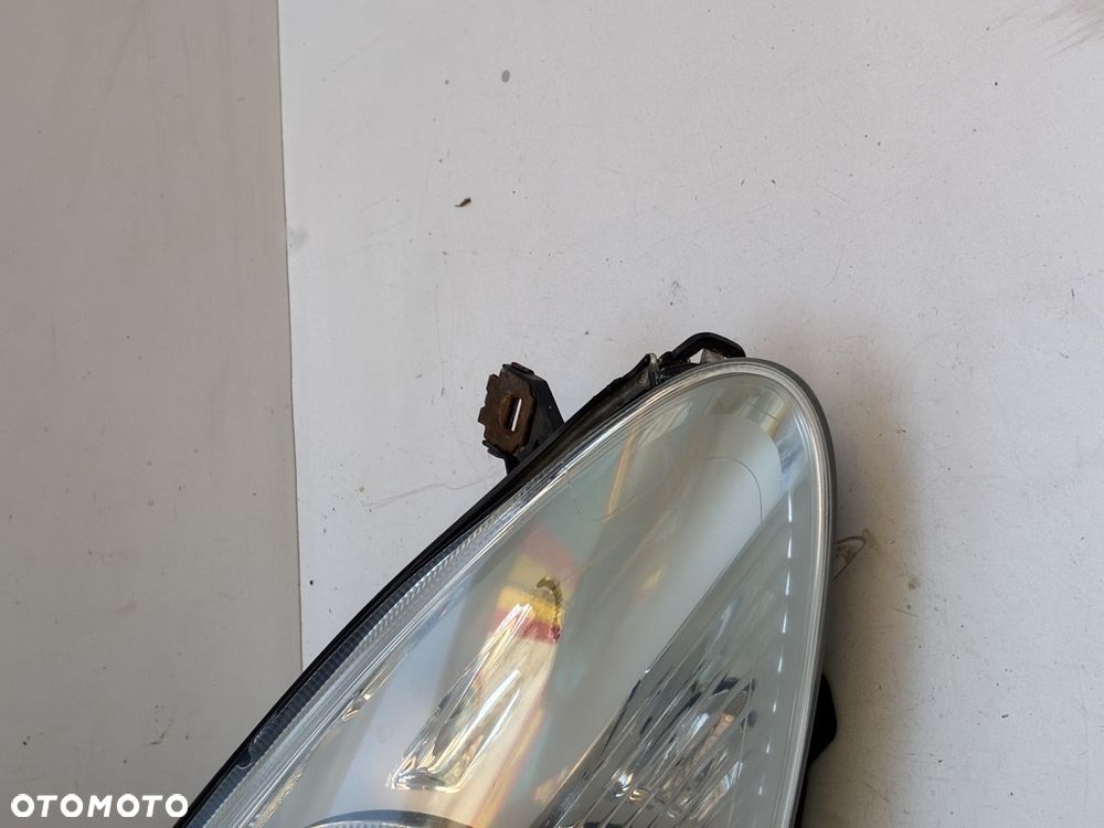FIAT GRANDE PUNTO LAMPA PRZÓD PRZEDNIA PRAWA  EUROPA - 5