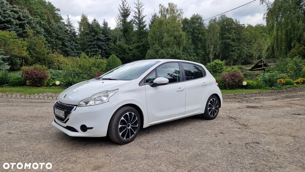Peugeot 208 1.4 HDi Active - 2