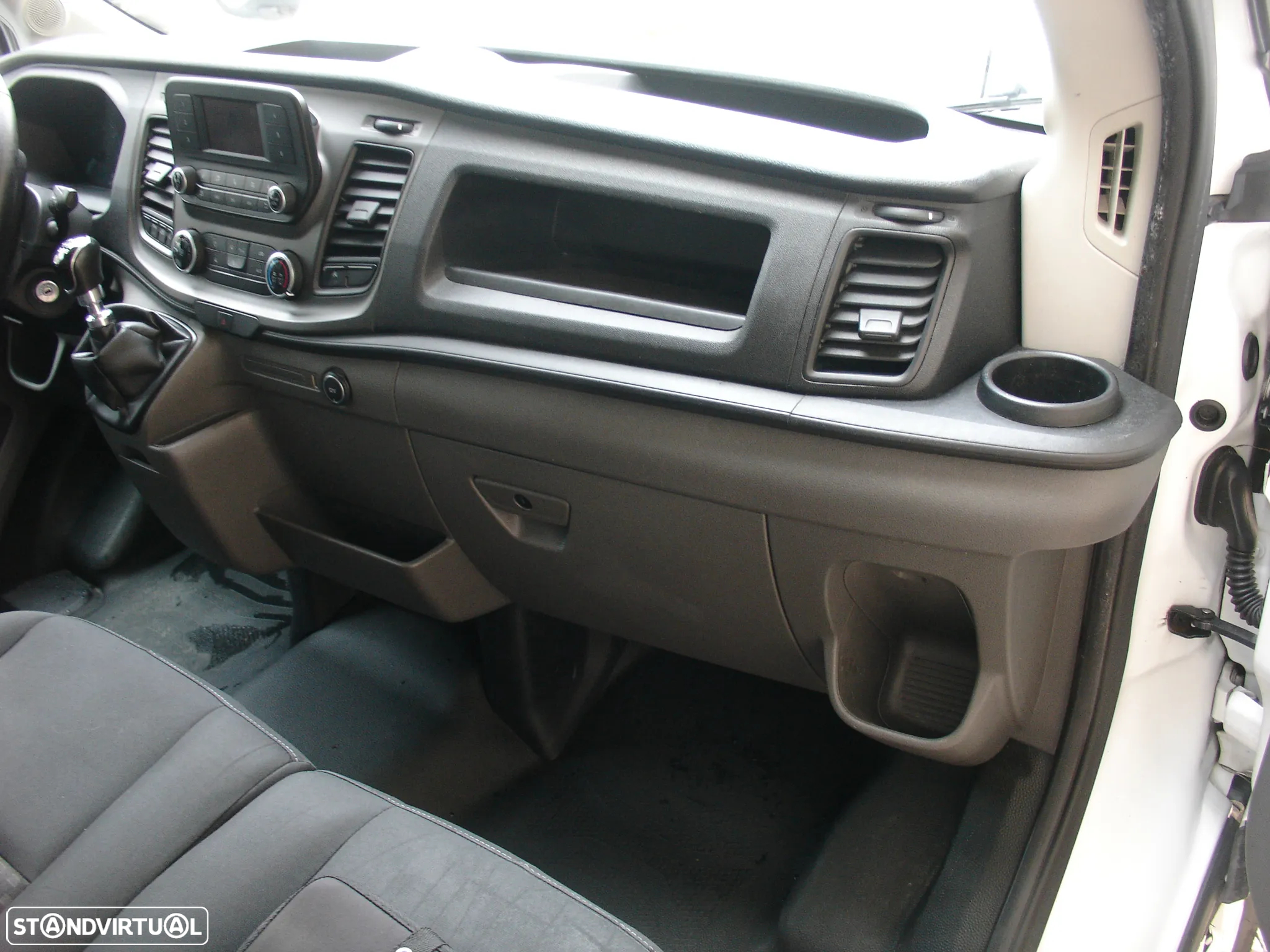 Ford transit - 28
