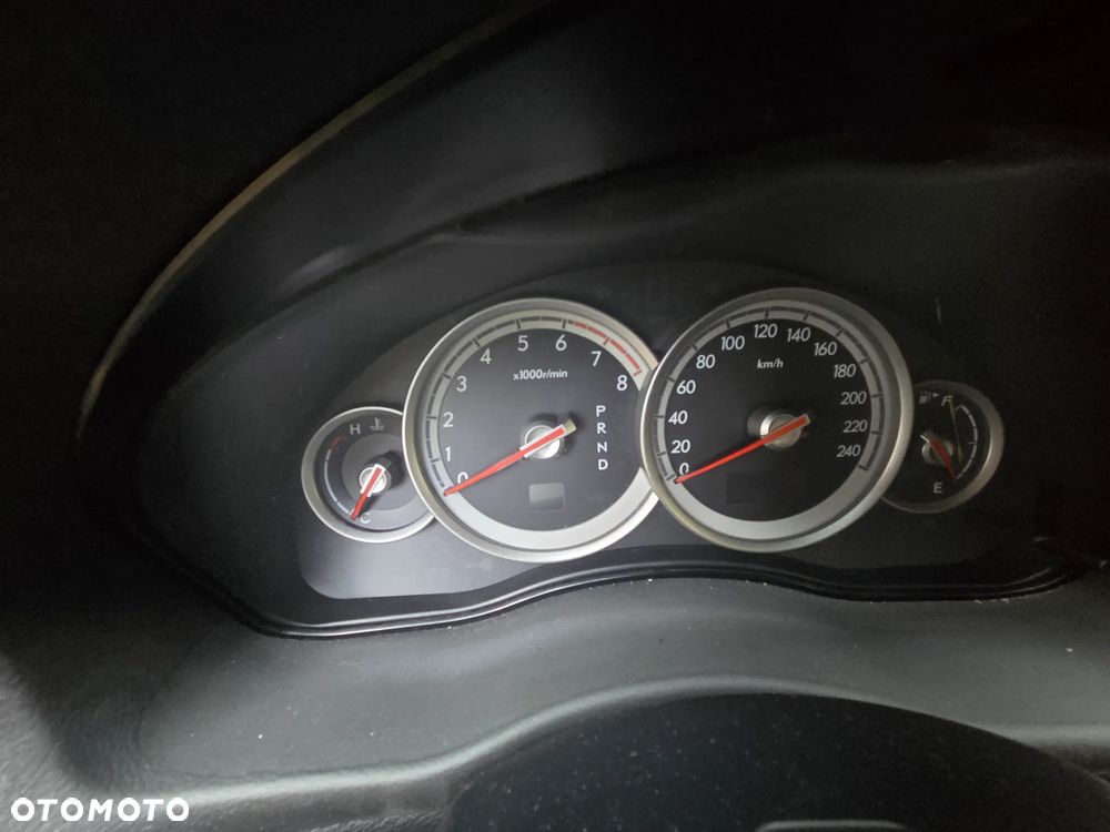 Subaru Outback 2.5i AT - 14