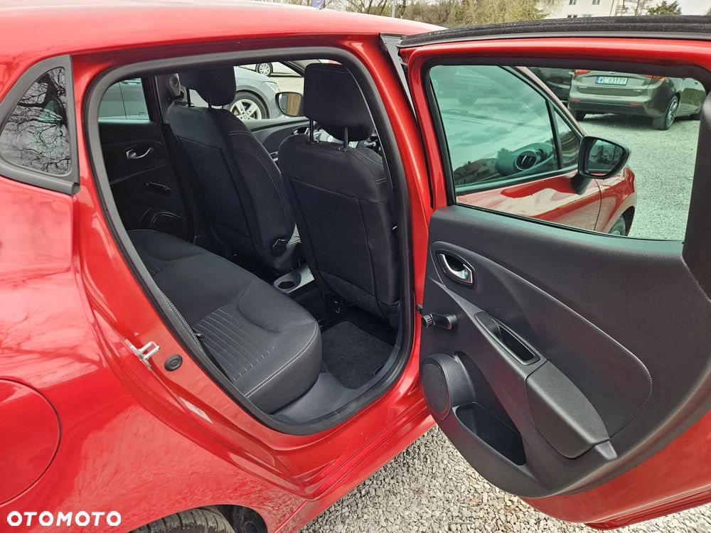 Renault Clio ENERGY TCe 120 LIMITED - 30