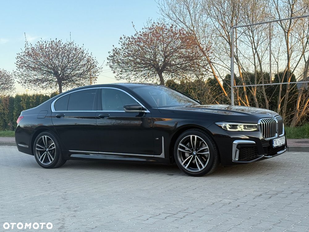 BMW Seria 7 730Ld xDrive mHEV - 9