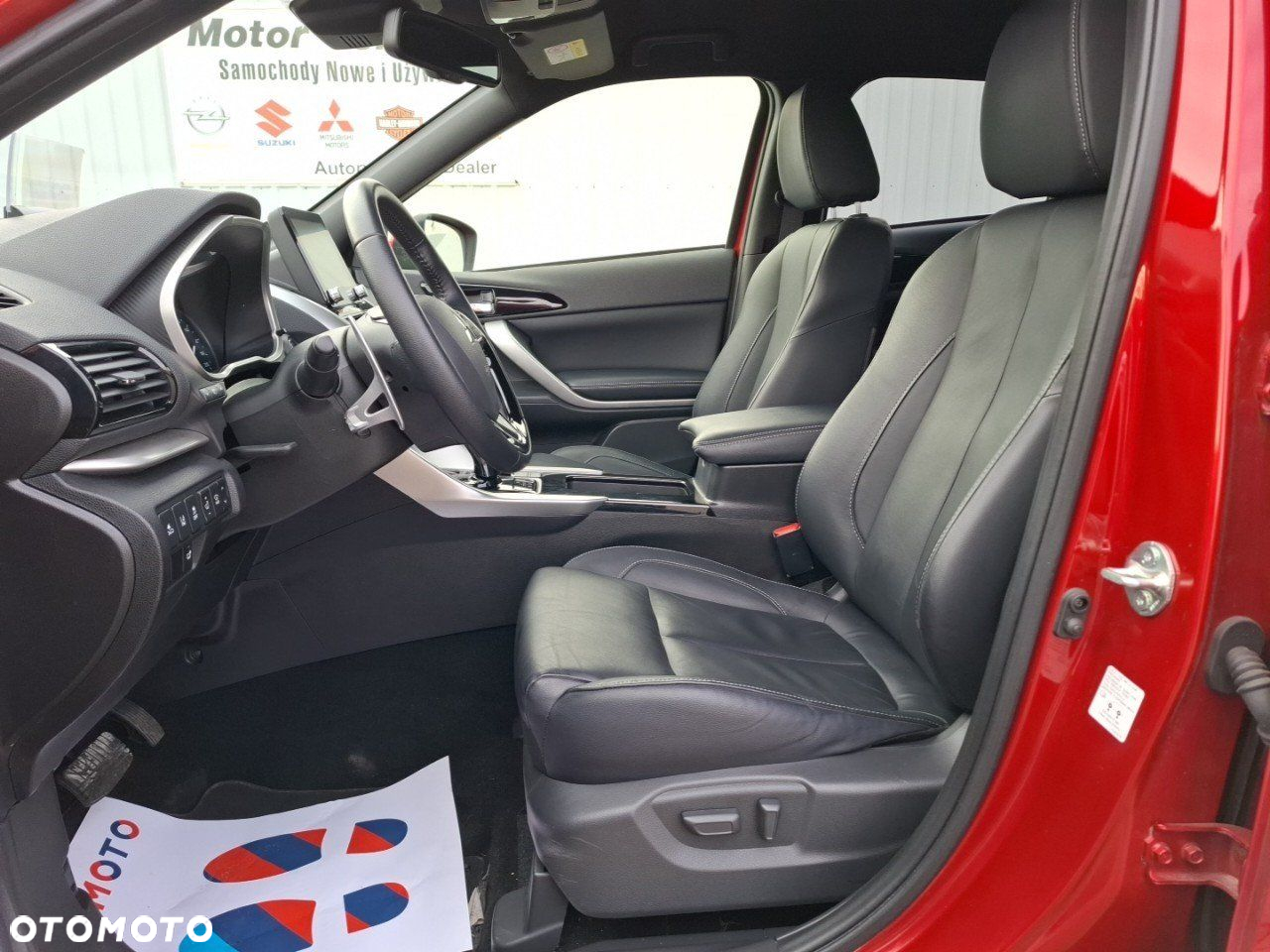 Mitsubishi Eclipse Cross - 11
