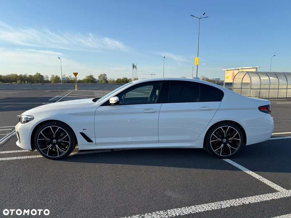 BMW Seria 5 540i xDrive mHEV M Sport sport - 5