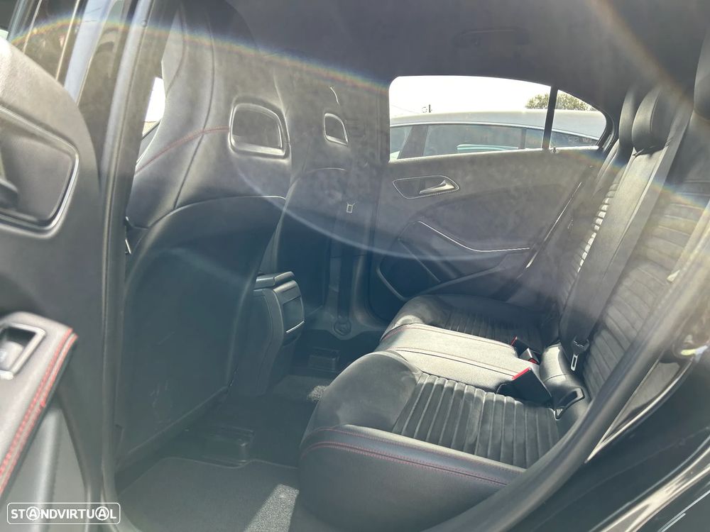 Mercedes-Benz A 180 CDI (BlueEFFICIENCY) AMG Sport - 19