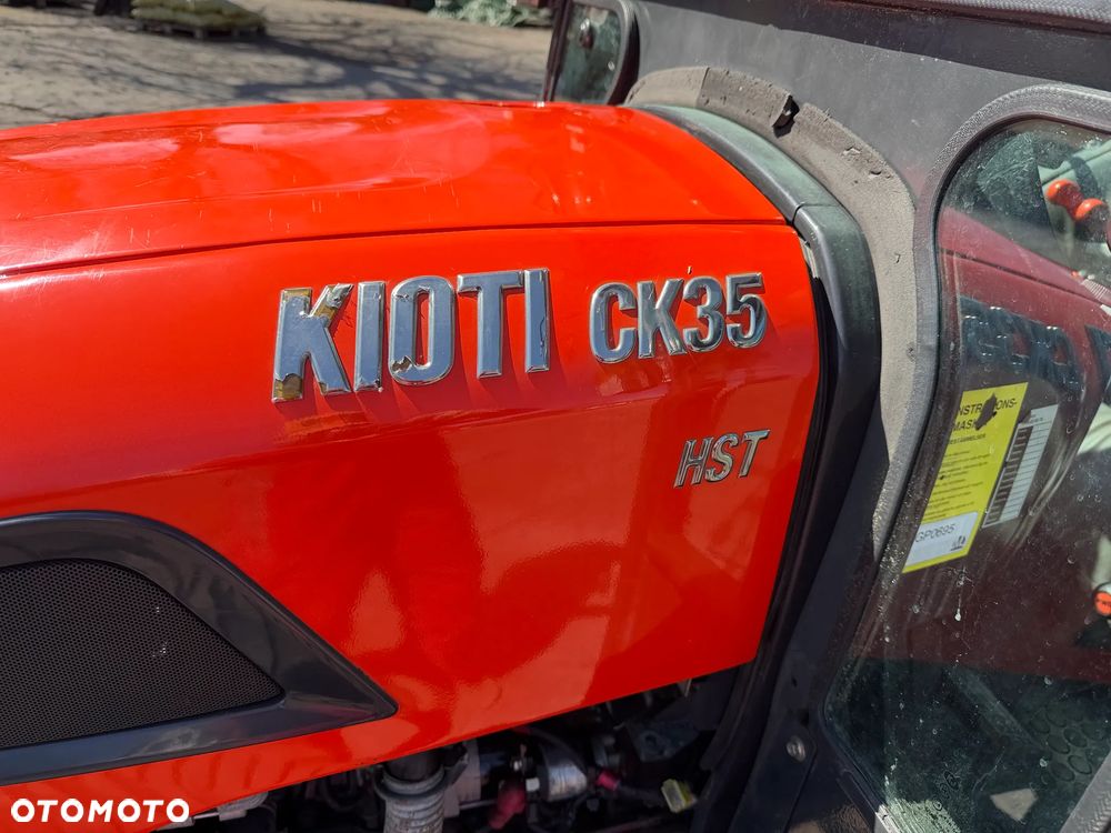 Kioti CK35 HST - 20