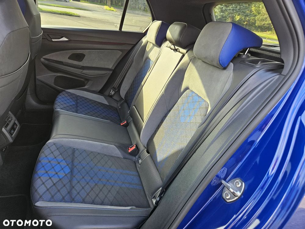 Volkswagen Golf VIII 2.0 TSI 4Motion R DSG - 9
