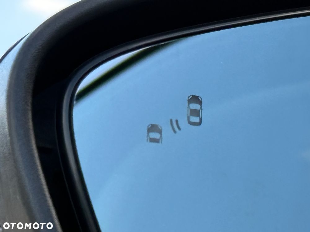 Ford Kuga 2.0 EcoBlue Hybrid TITANIUM X - 20