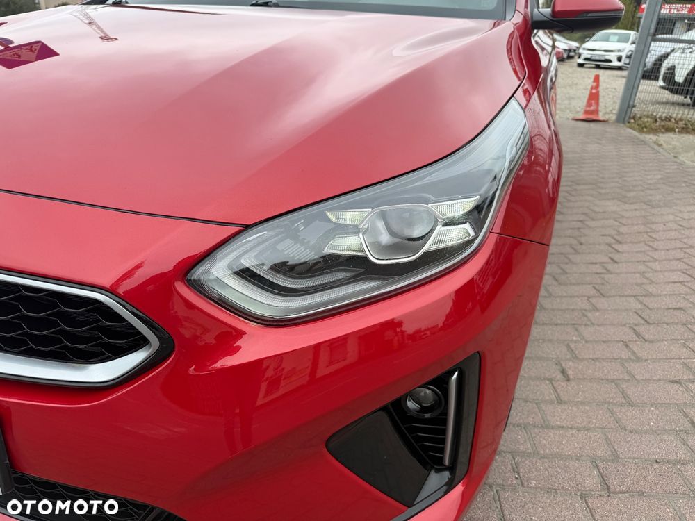 Kia ProCeed 1.5 T-GDI DCT7 OPF GT LINE - 37