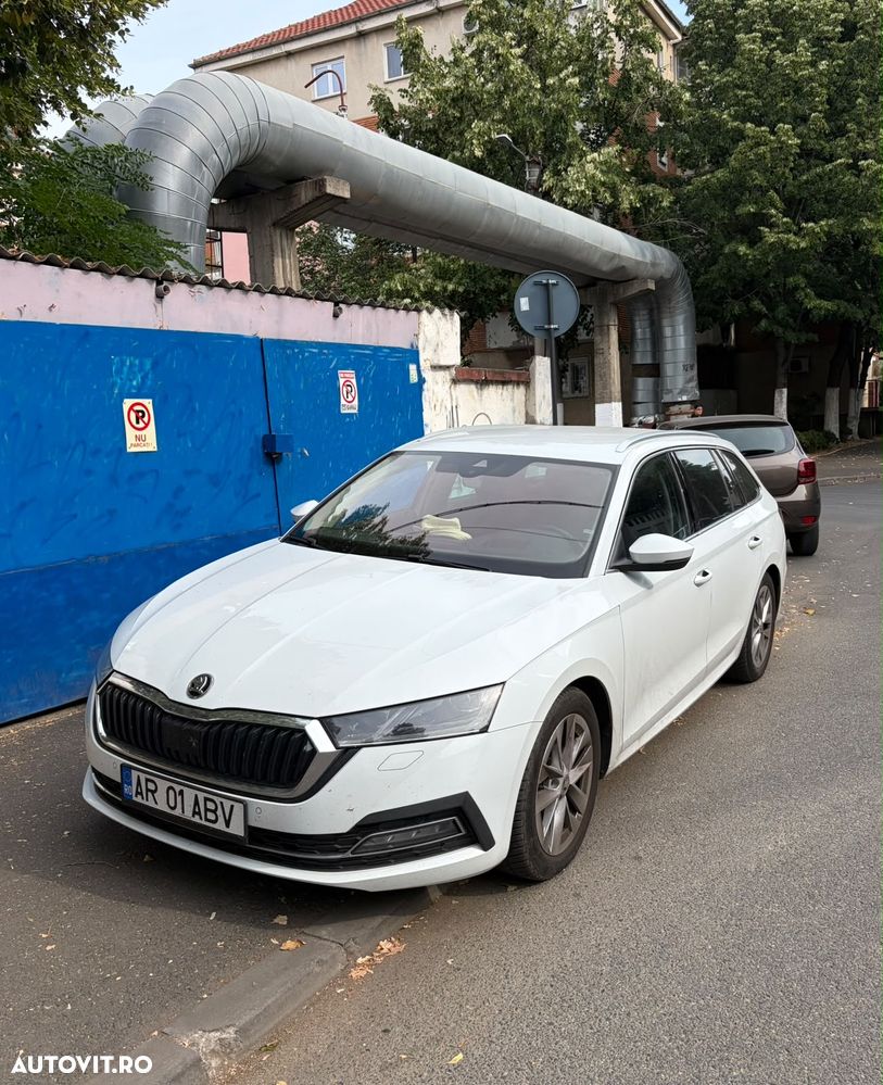 Skoda Octavia 2.0 TDI DSG Style - 2