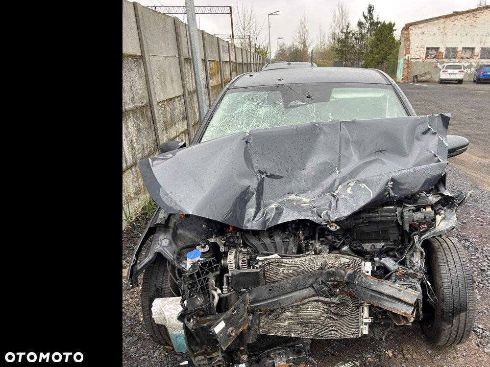 Hyundai i20 - 12