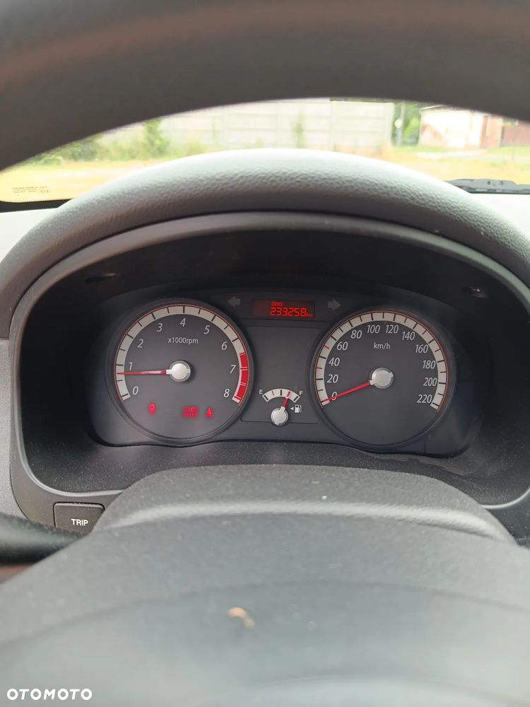Kia Rio 1.4 Family - 3