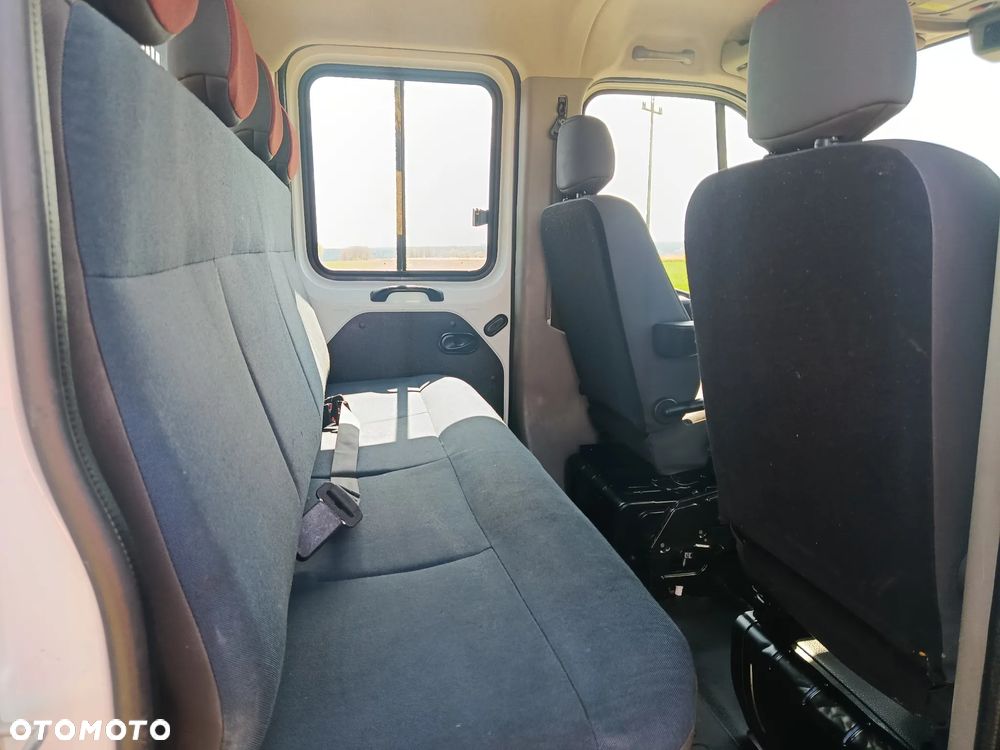 Renault Trafic - 6