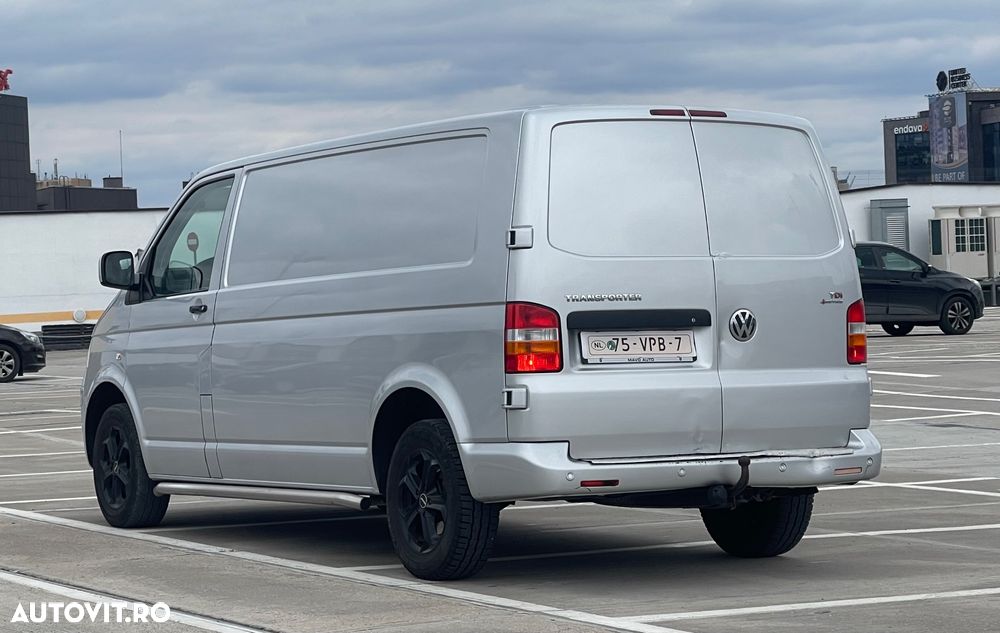 Volkswagen Transporter T5 - 7