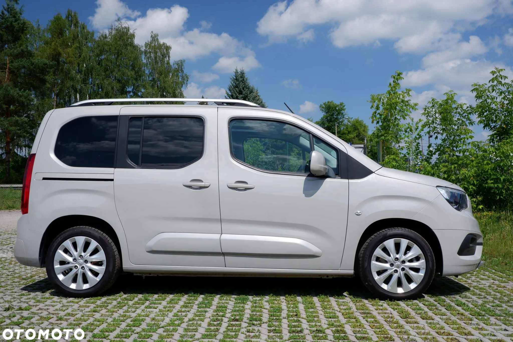 Opel Combo Life 1.5 D Automatik Start/Stop Innovation - 32