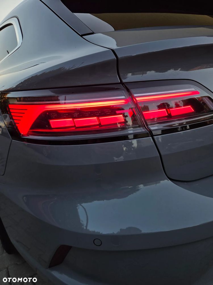 Volkswagen Arteon 2.0 TSI 4Motion R DSG - 28