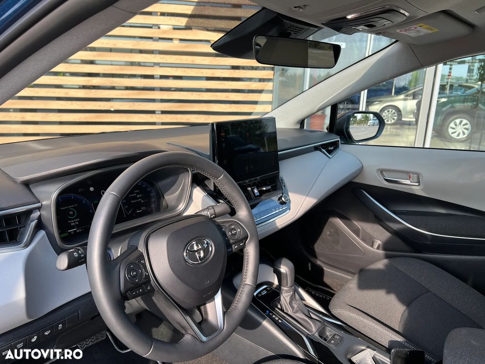 Toyota Corolla 1.8 HSD Dynamic - 11