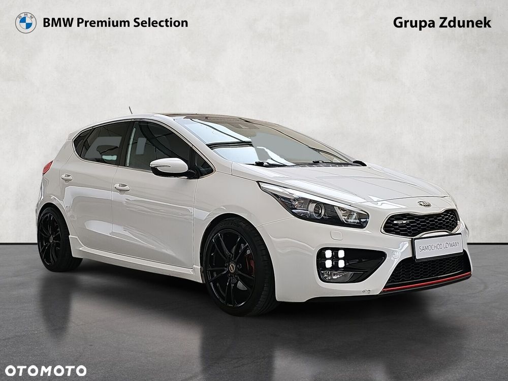 Kia Ceed - 4