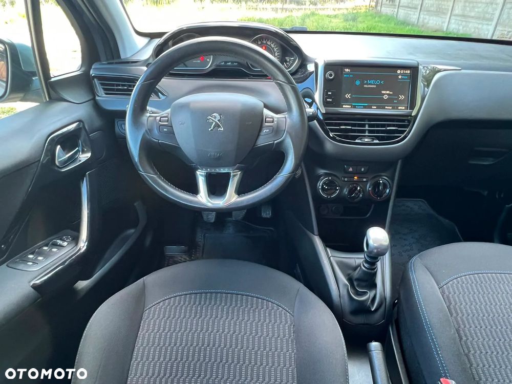 Peugeot 208 BlueHDi 100 Active Pack - 24